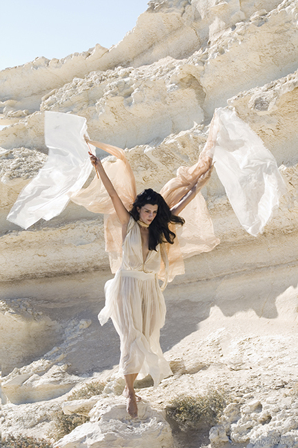 Angel of the rocks